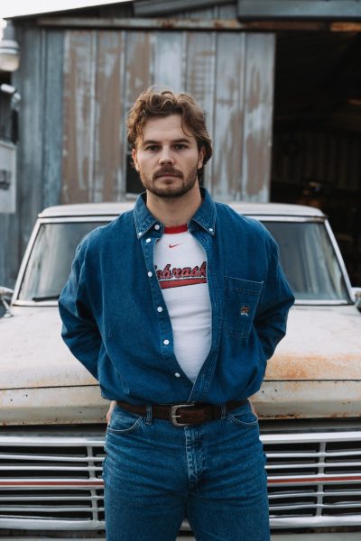 Country-Americana Riser Scott Wolverton Drops Two Singles